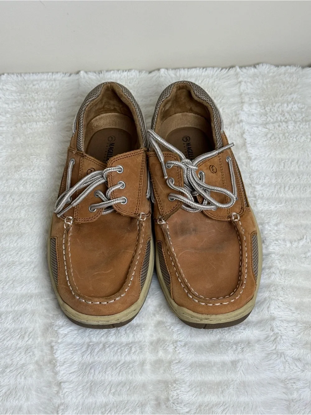 Magellan Outdoors Men’s Tan Leather Lace-Up Boat Shoes